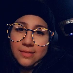 Meet your Posher, Eva